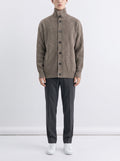 Ribbestrikket cardigan med høy hals og knapper — Brun#farge_brun